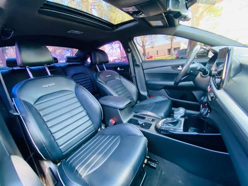 Used 2023 Kia Forte GT-Line w/ GT-Line Premium Package image 15