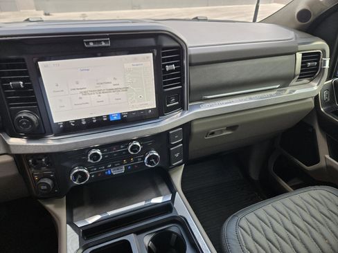 Used 2026 Ford F450 Platinum w/ Platinum Plus Package AWD/4WD image 37