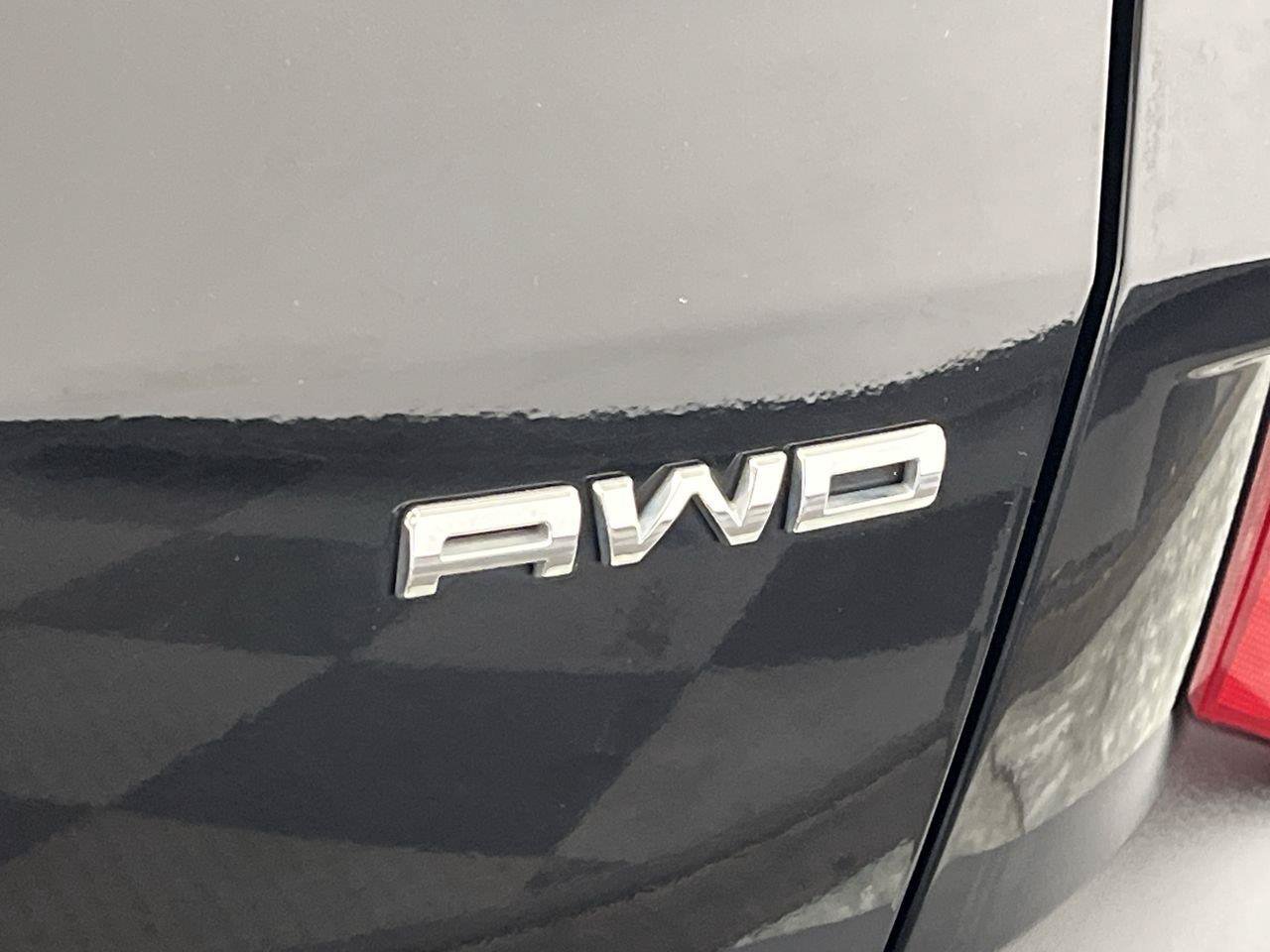 Used 2025 Ford Escape Active AWD/4WD image 26