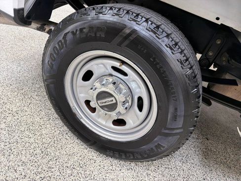 Used 2019 Ford F250 XL image 39