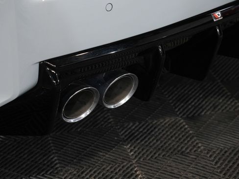 Used 2024 BMW M2 COUPE 2D w/ Carbon Package image 19