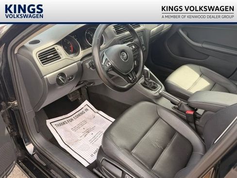 Used 2015 Volkswagen Jetta SE FWD image 10