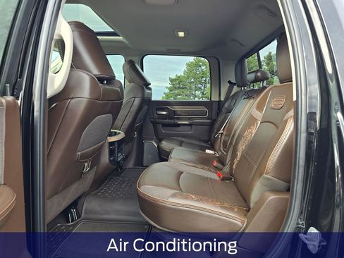 Used 2026 RAM 2500 Limited AWD/4WD image 16