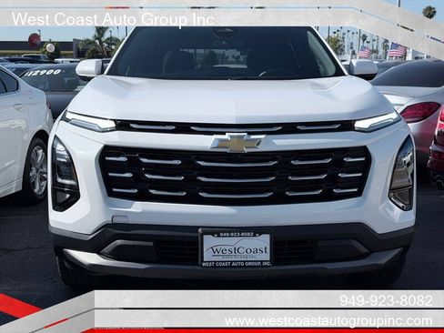 Used 2026 Chevrolet Equinox LT FWD image 19