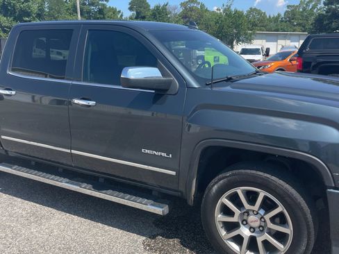Used 2018 GMC Sierra 1500 Denali AWD/4WD image 13
