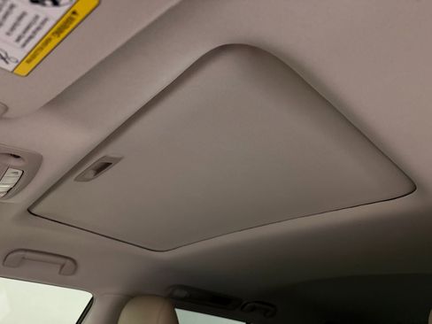 Used 2023 INFINITI QX80 Premium Select w/ All-Season Package image 13