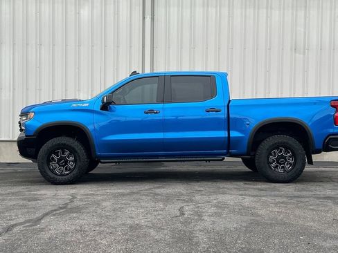 Used 2024 Chevrolet Silverado 1500 ZR2 w/ Technology Package image 7