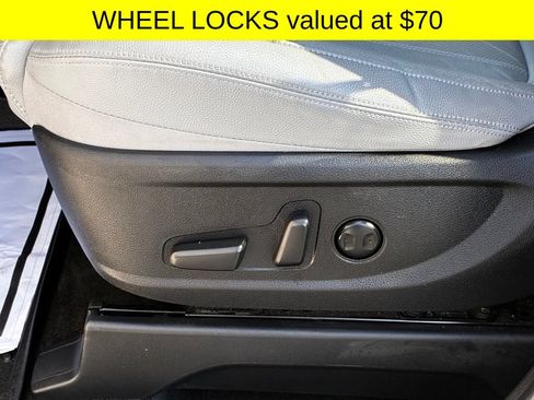 Used 2022 Hyundai Palisade SEL w/ Premium Package AWD/4WD image 8