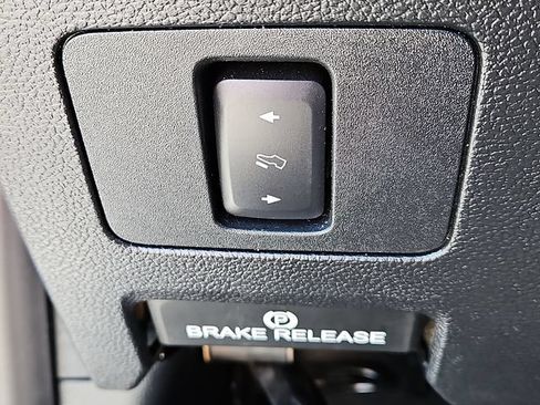 Used 2019 Ford F250 Lariat AWD/4WD image 25