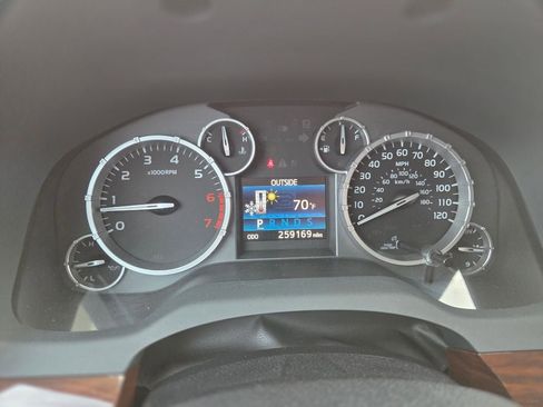 Used 2014 Toyota Tundra Limited RWD image 17