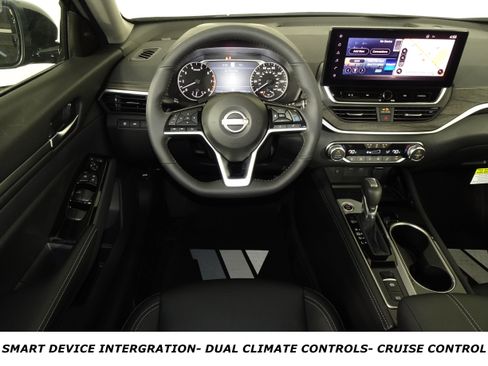 Used 2025 Nissan Altima 2.5 SL image 4