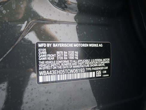 New 2026 BMW 750e xDrive w/ Executive Package image 26