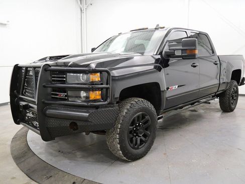 Used 2018 Chevrolet Silverado 2500 LTZ w/ Duramax Plus Package AWD/4WD image 3