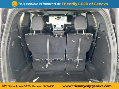 New 2026 Chrysler Pacifica Limited w/ S Appearance Package image 13