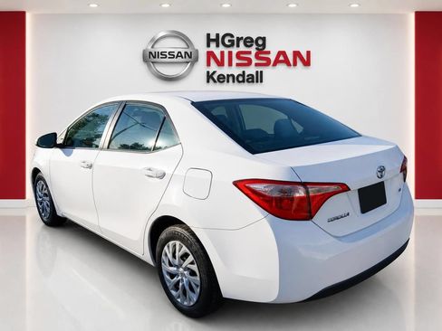 Used 2017 Toyota Corolla LE FWD image 4
