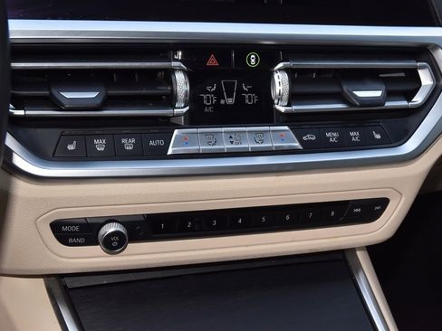 Used 2021 BMW 430i Coupe w/ Convenience Package image 28