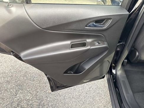 Used 2022 Chevrolet Equinox LT image 20