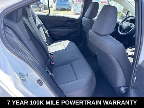 Used 2024 Toyota Corolla LE FWD image 8