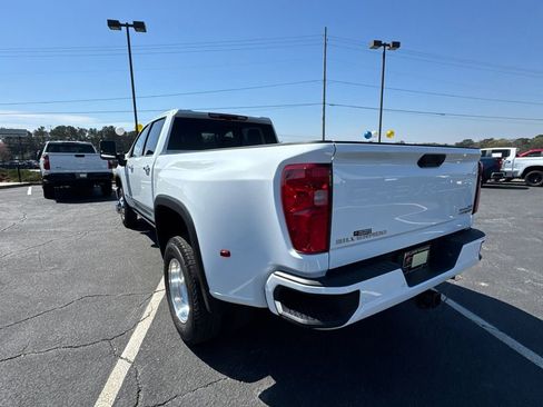 New 2026 Chevrolet Silverado 3500 High Country w/ High Country Premium Package AWD/4WD image 8