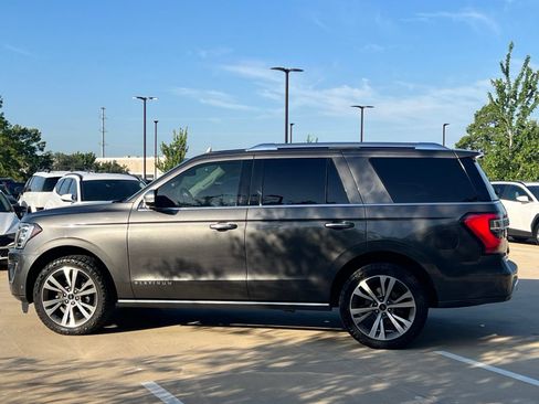 Used 2021 Ford Expedition Platinum AWD/4WD image 6