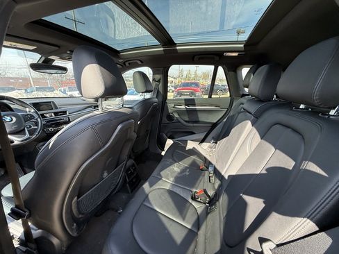 Used 2018 BMW X1 xDrive28i image 25