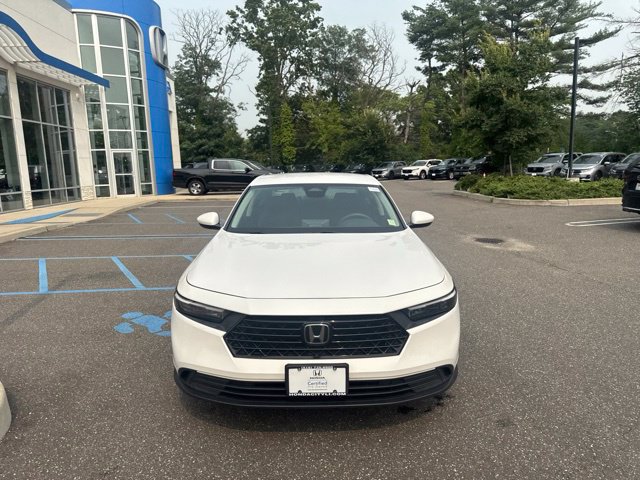 Certified 2023 Honda Accord LX image 3