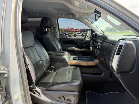 Used 2017 Chevrolet Silverado 1500 LTZ w/ Sport Package AWD/4WD image 8