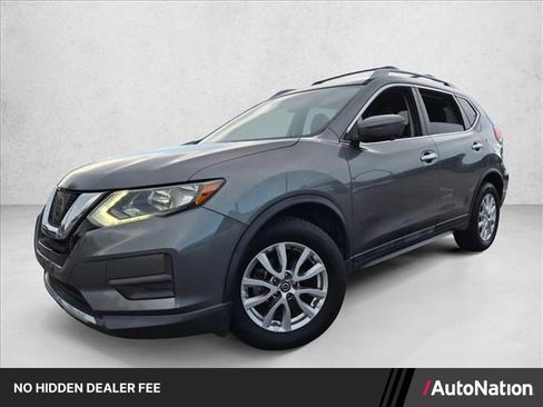 Used 2017 Nissan Rogue SV w/ SV Premium Package FWD image 1