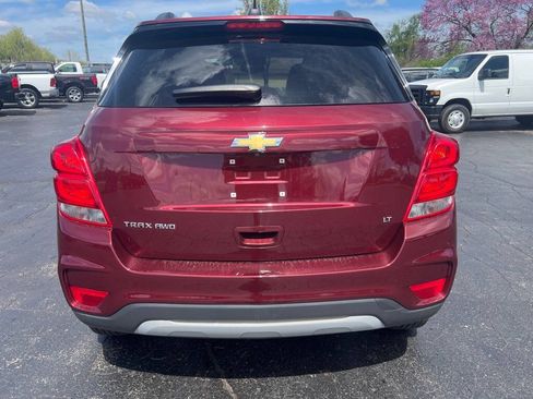 Used 2017 Chevrolet Trax LT w/ LT Convenience Package AWD/4WD image 3