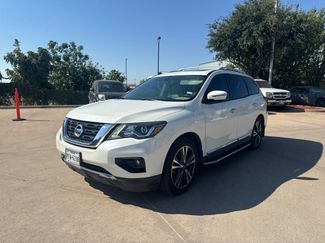 Used 2020 Nissan Pathfinder Platinum FWD video 1