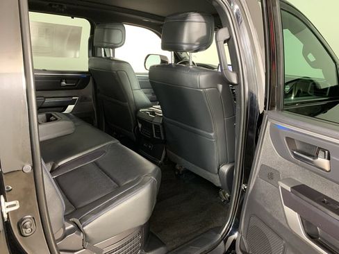 Used 2023 Toyota Tundra Platinum AWD/4WD image 38