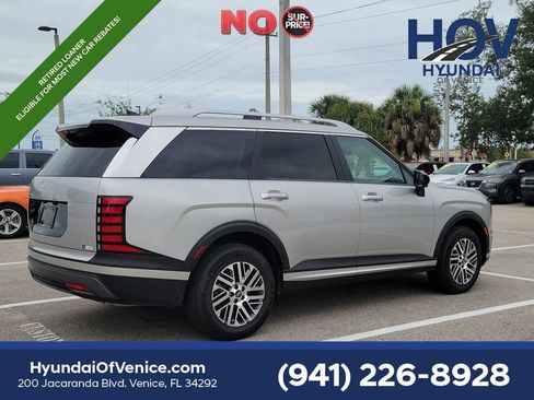Certified 2026 Hyundai Palisade SEL AWD/4WD image 3