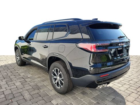 New 2026 GMC Acadia AT4 w/ Luxury Package AWD/4WD image 4