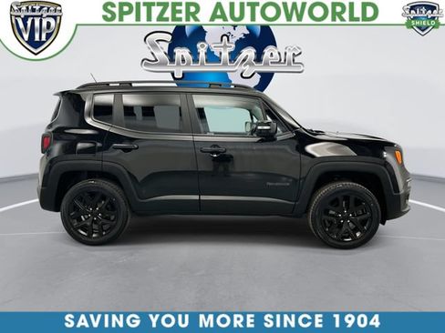 Used 2017 Jeep Renegade Altitude AWD/4WD image 11