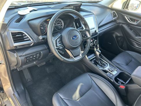 Used 2023 Subaru Forester Touring image 15