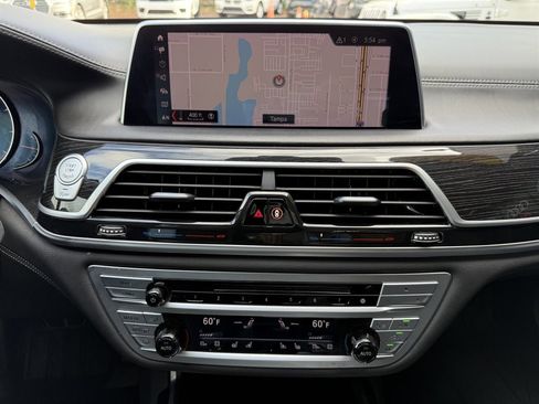 Used 2019 BMW 740i w/ Executive Package image 28