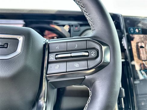 New 2026 GMC Yukon XL Denali Ultimate w/ LPO, Floor Liner Package image 32