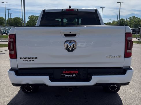 Used 2023 RAM 1500 Laramie AWD/4WD image 7
