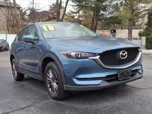 Used 2018 MAZDA CX-5 Sport image 18