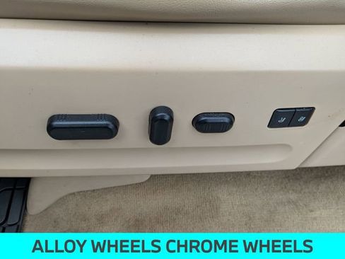 Used 2010 Ford Expedition EL Eddie Bauer image 16