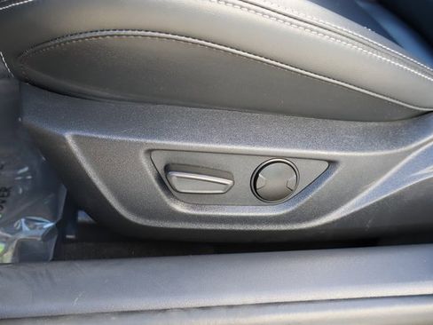 Used 2025 Ford Mustang Premium image 14