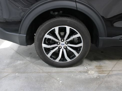 Used 2025 Ford Explorer ST-Line AWD/4WD image 37