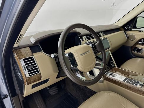 Used 2019 Land Rover Range Rover HSE image 10