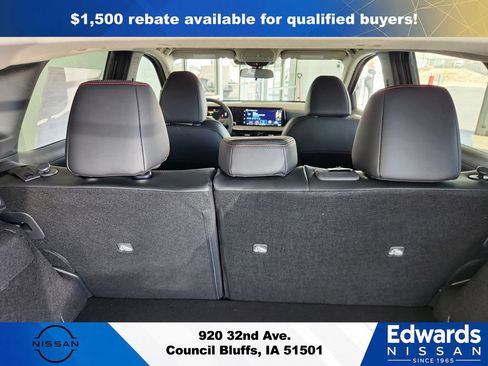 New 2026 Nissan Kicks SR w/ Cold Weather Package AWD/4WD image 11