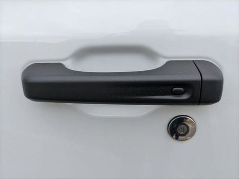 Certified 2022 Jeep Gladiator Overland w/ Popular Equipment Package image 26