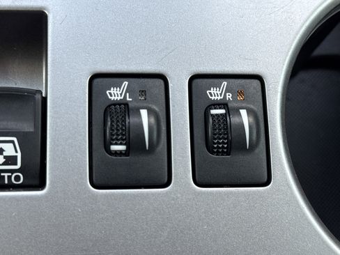 Used 2021 Toyota 4Runner SR5 Premium image 14