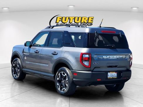 Certified 2023 Ford Bronco Sport Outer Banks w/ Tech Package AWD/4WD image 6