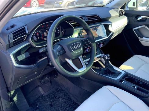 Used 2023 Audi Q3 2.0T Premium Plus w/ Premium Plus Package image 17