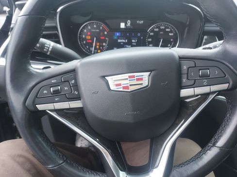 Used 2021 Cadillac XT6 Premium Luxury image 26