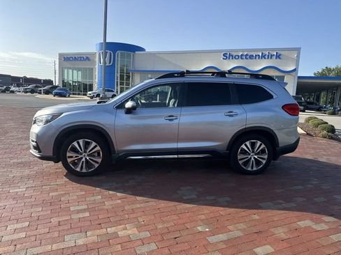 Used 2021 Subaru Ascent Limited w/ Technology Package AWD/4WD image 3